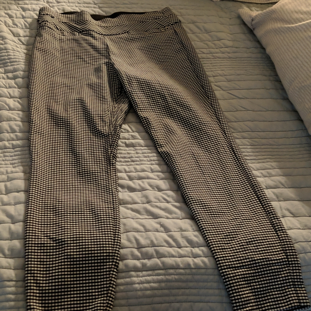 Violets and Roses size 6 checkered pants